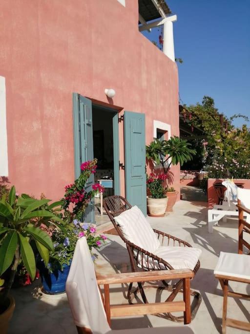 Casa Dei Melograni At Vourlidia Leros Villa Vromolithos Eksteriør bilde
