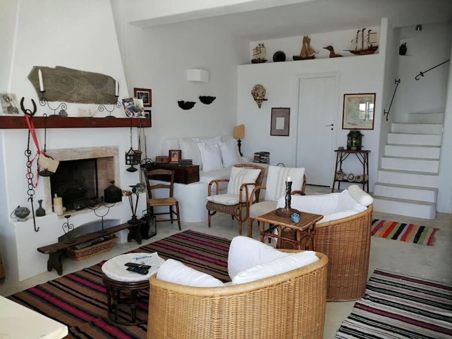 Casa Dei Melograni At Vourlidia Leros Villa Vromolithos Eksteriør bilde